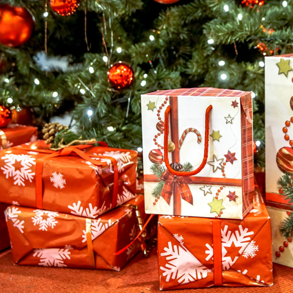 Gaveeske jul med polkagris og sløyfe | nettbutikk fra lager | SKG - Spesialister innen profilert emballasje